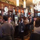 Londoner Pub an der Themse