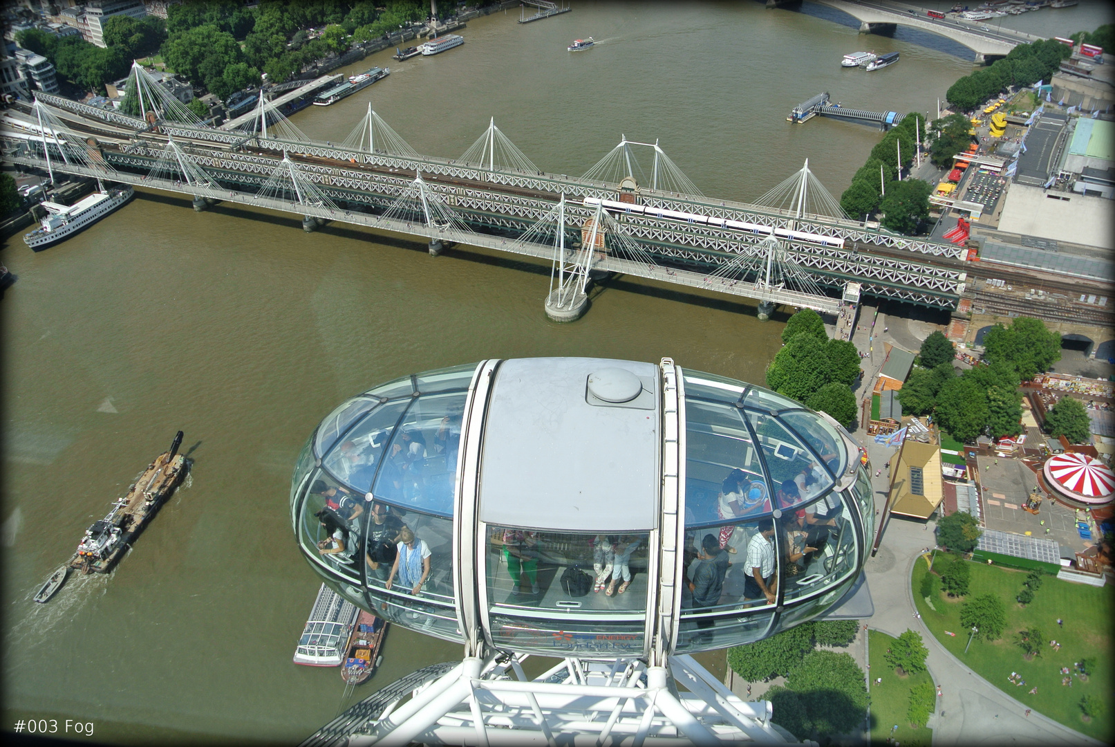 LondonEye_Cabin