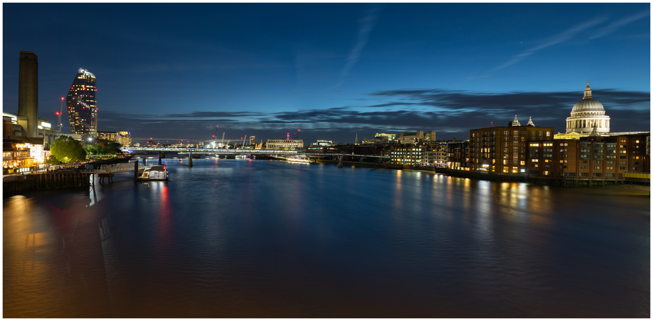 Londons Brücken - Millenium Bridge.