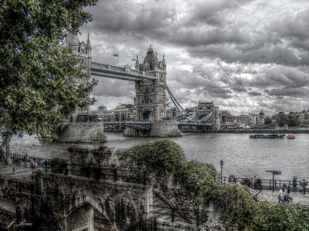 Londres - Puente de la Torre (versión 2)