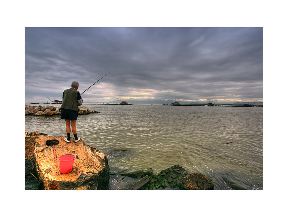 " lonely fisherman " von Torsten Grove