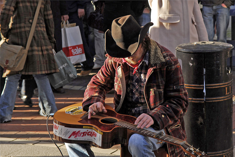 Lonesome Cowboy on a Christmas Shopping Mile