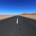 Long road to ..... ( Dead Vlei )