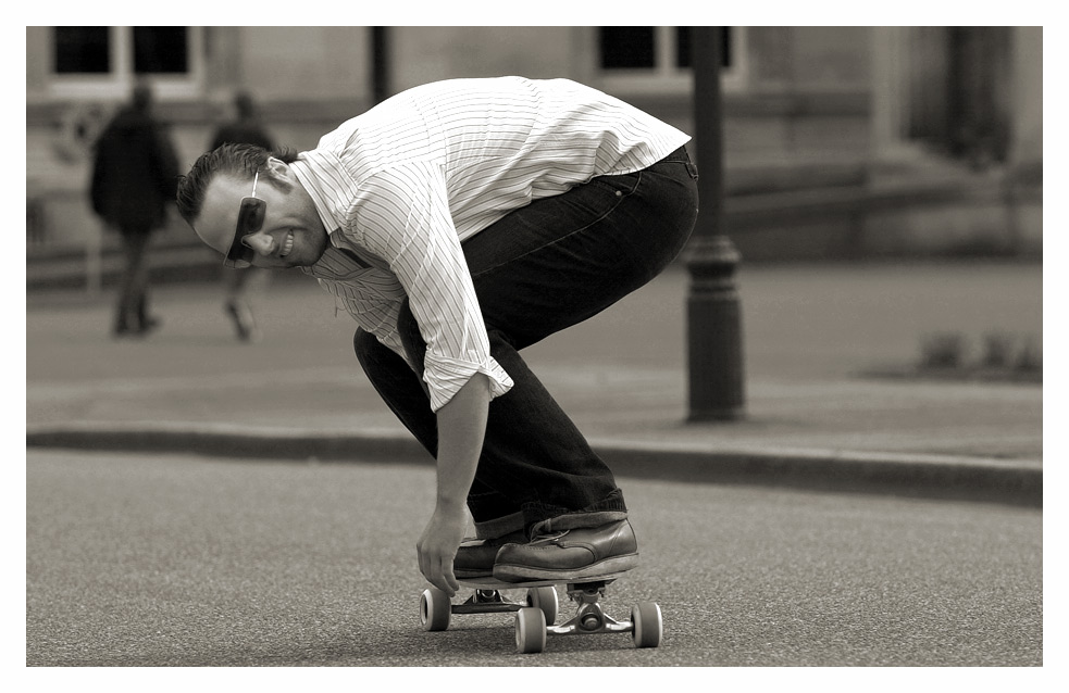 longboard fun cruisin'