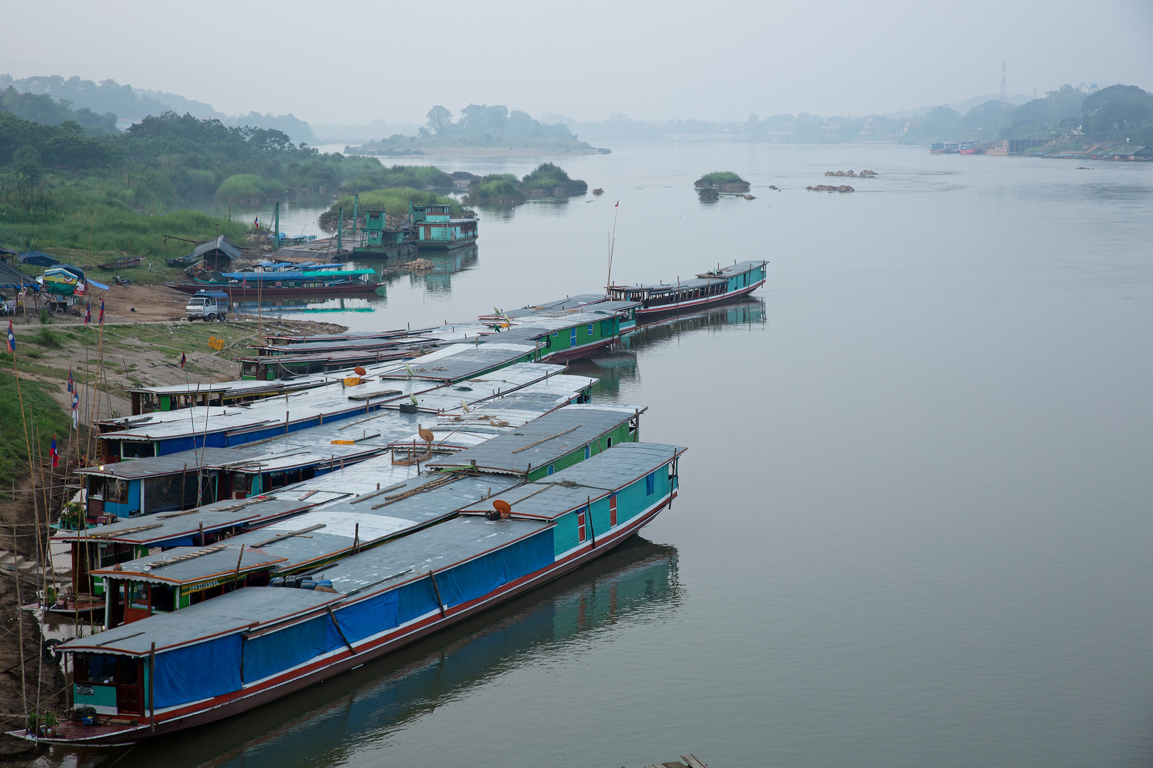 Longboats Huay Xai 