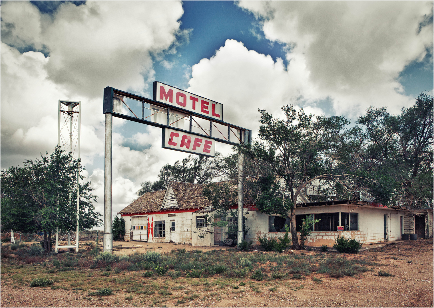 Longhorn Motel