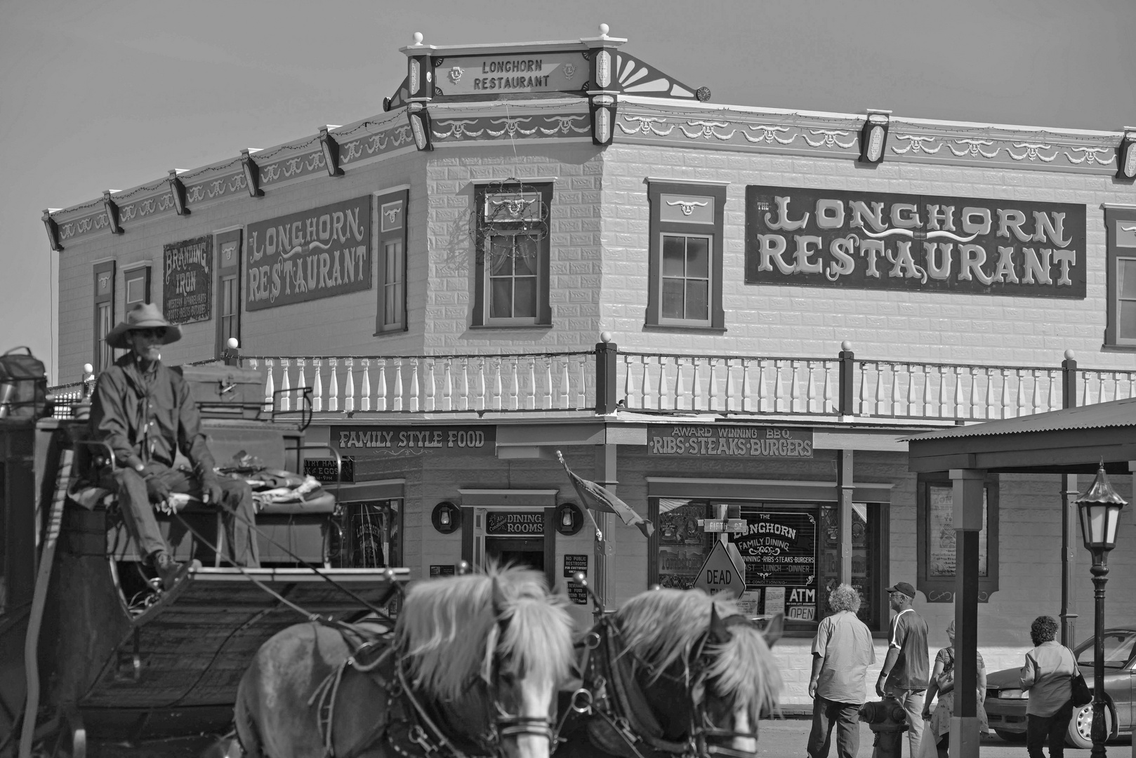 Longhorn Saloon Tombstone