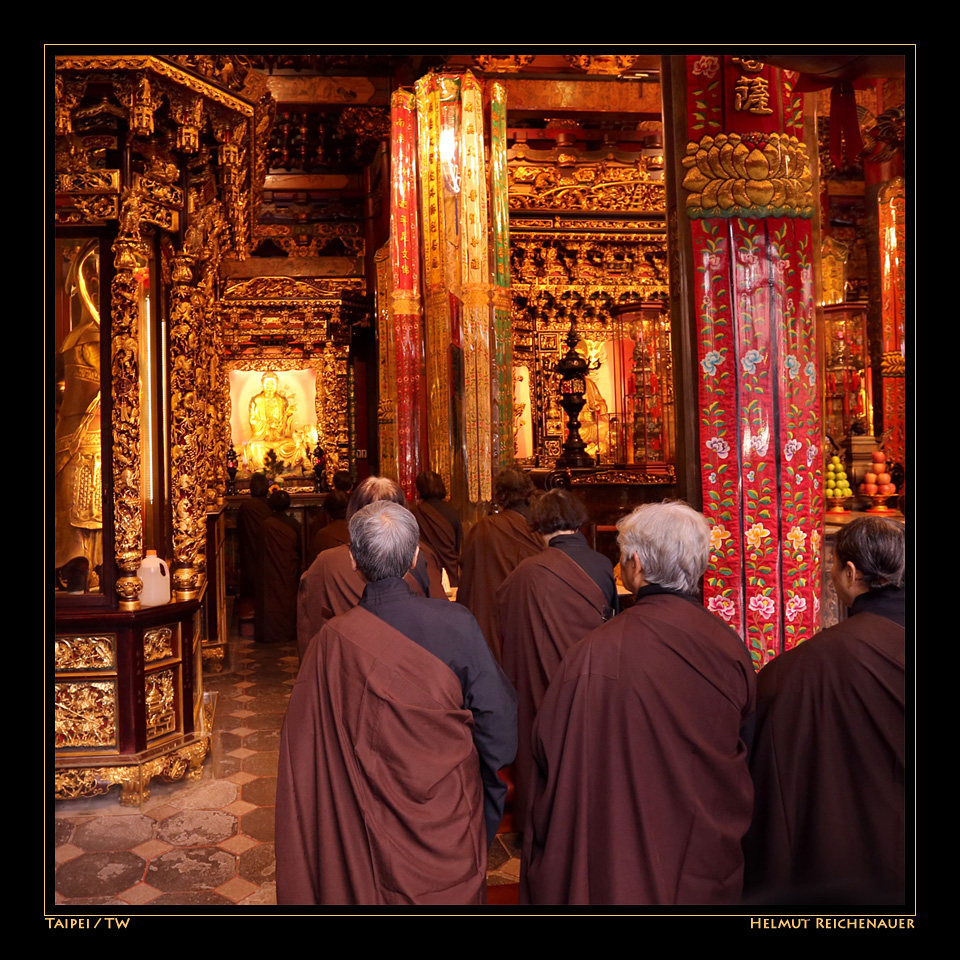 Longshan Temple XVIII, Taipei / TW