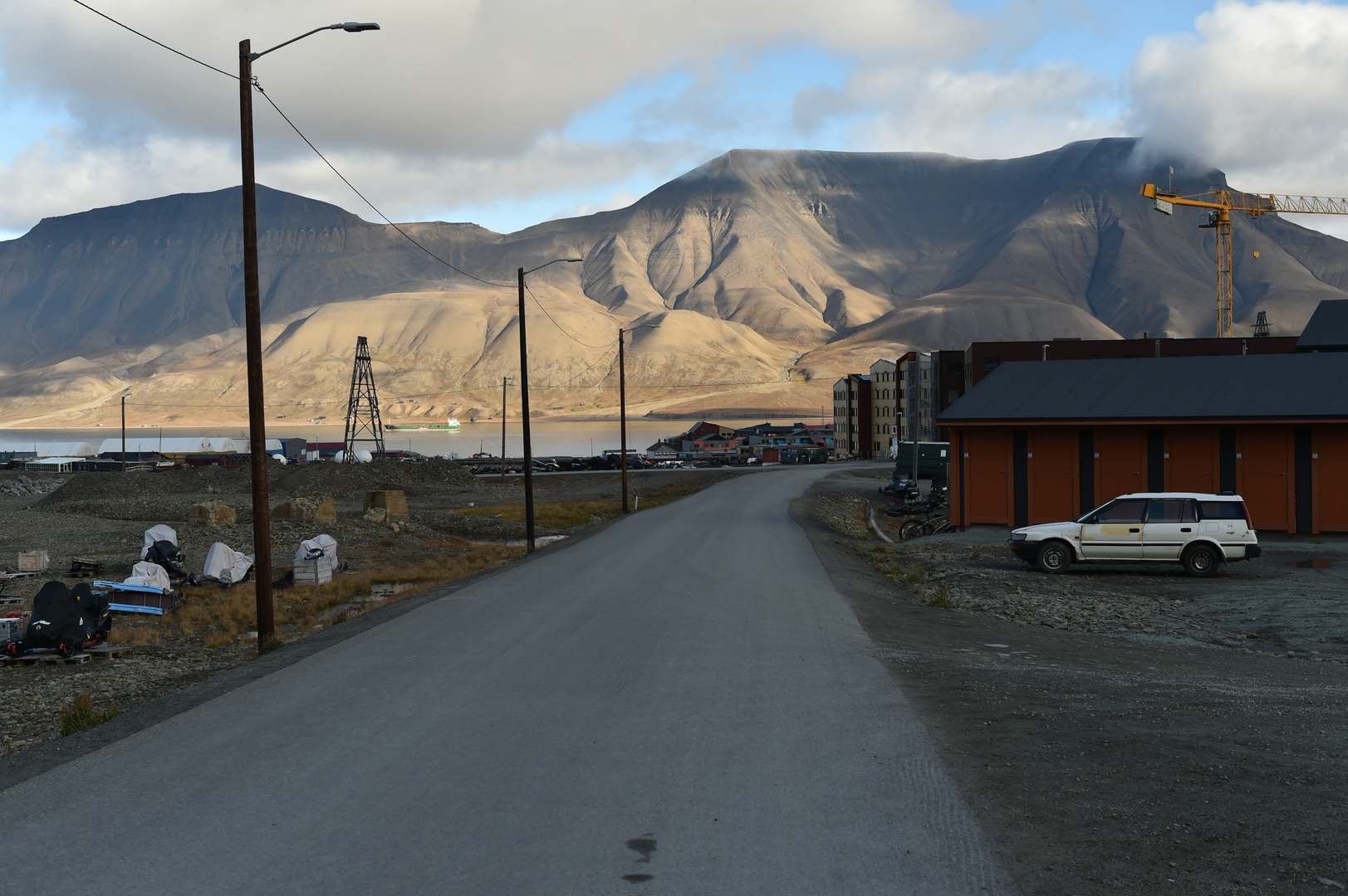 Longyearbyen auf Spitsbergen .           DSC_6026