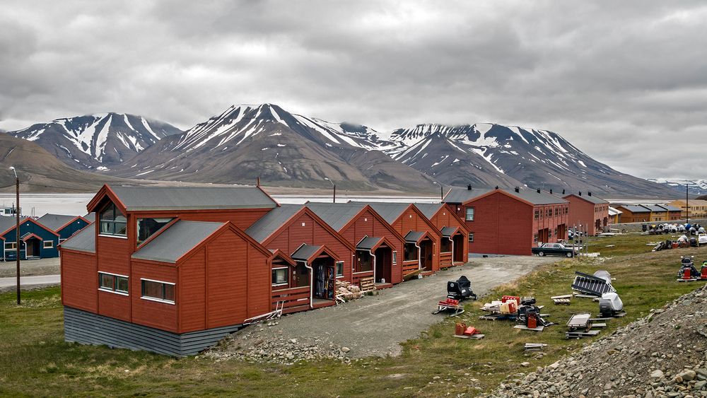 LONGYEARBYEN