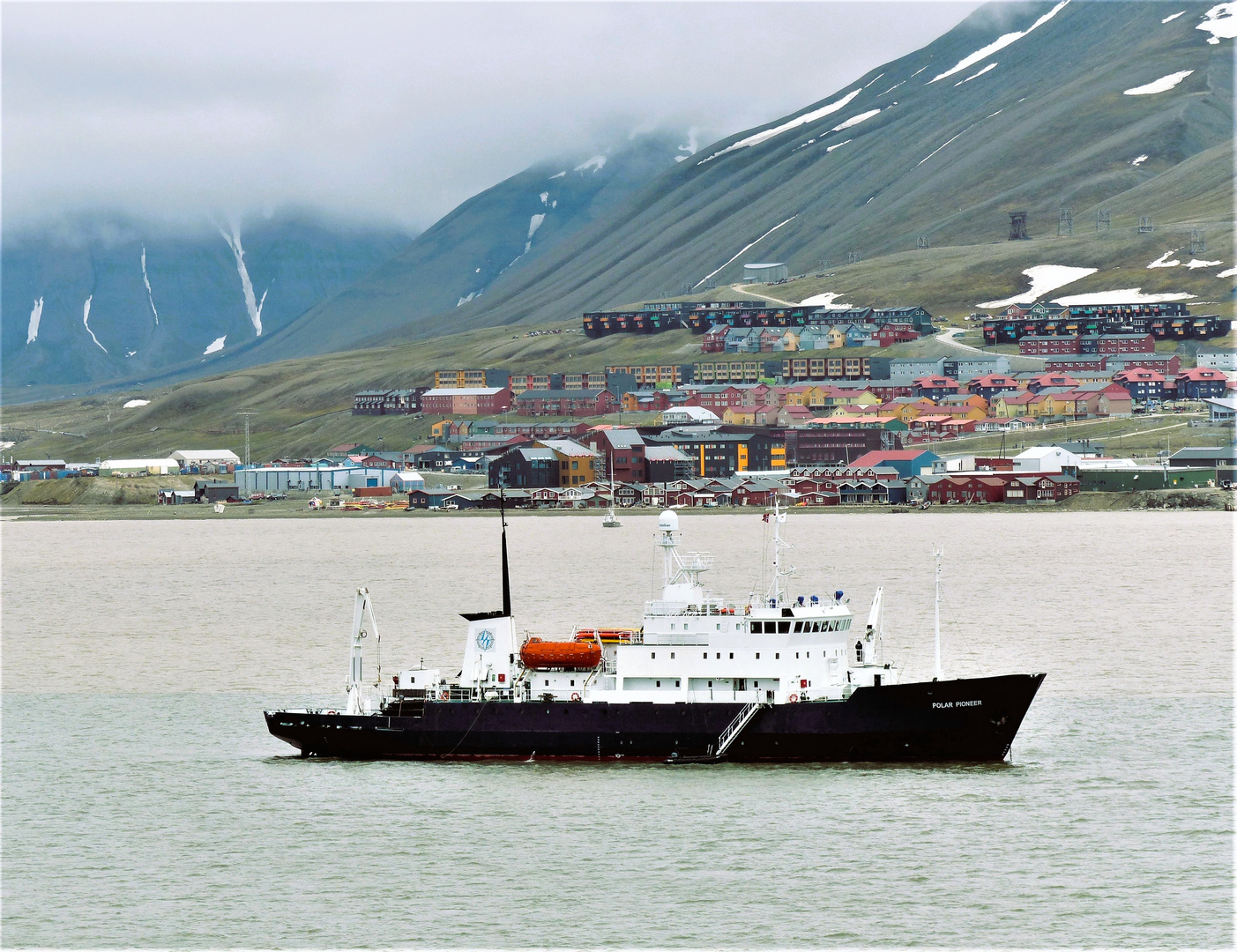 Longyearbyen (Svalbard/Spitzbergen) - ein ganz besonderer Ort. Sommer 2023