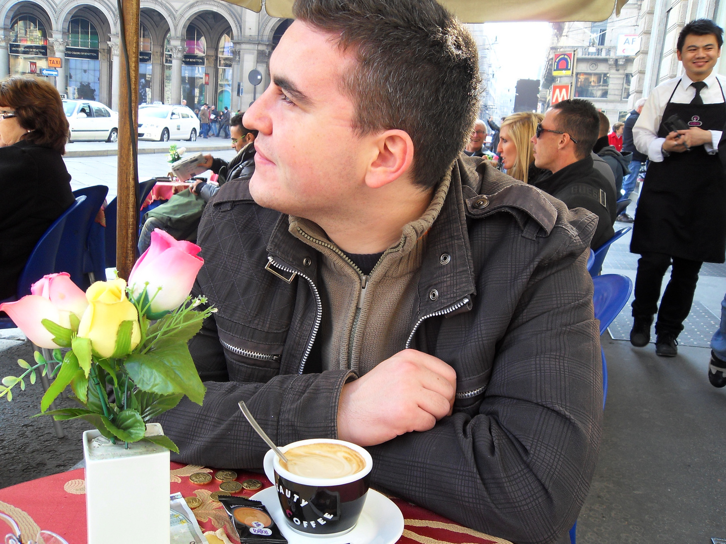 Look in piazza di duomo + coffee mmmm = Priceless