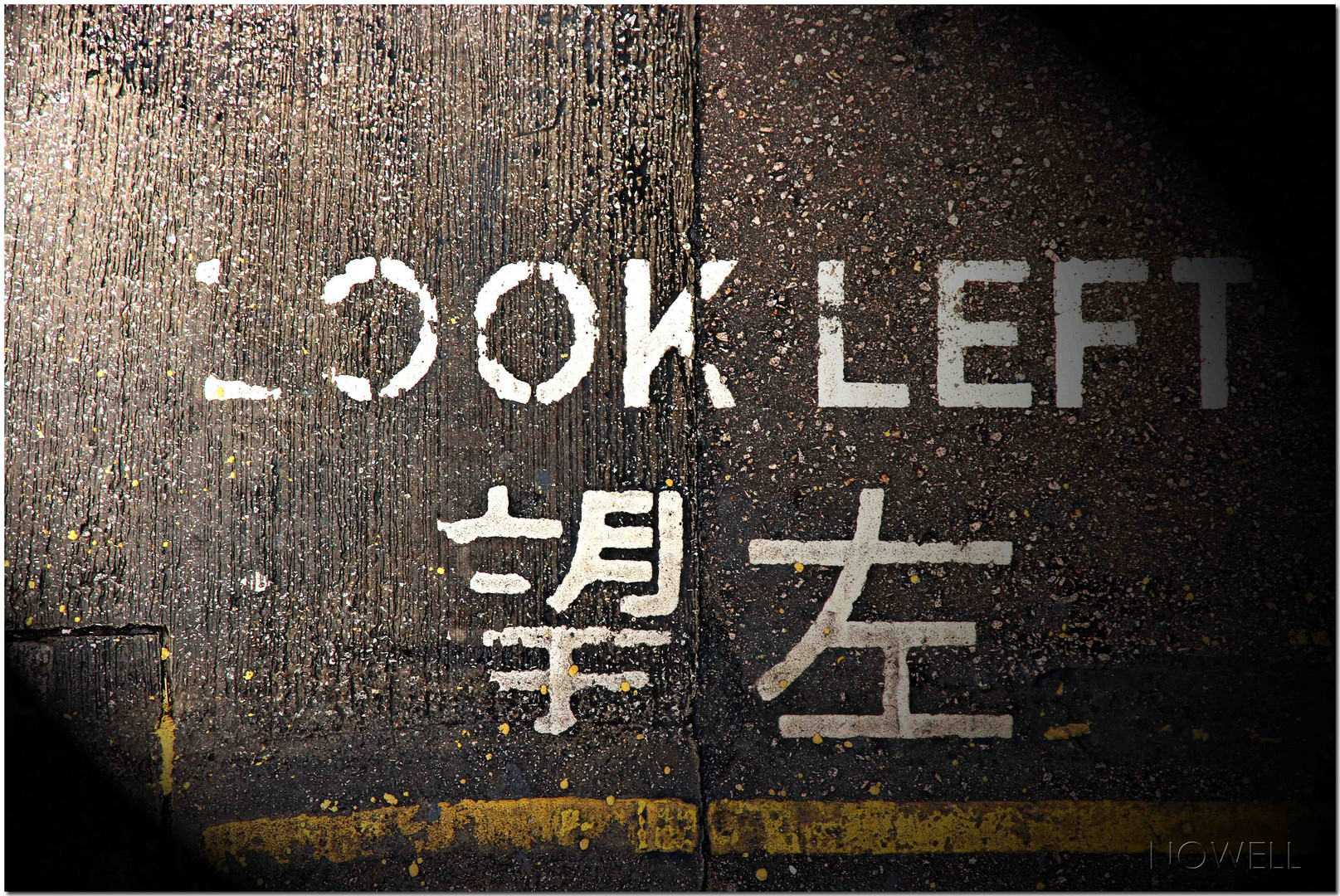 Look Left in Mong Kok