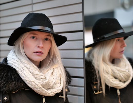 LOOK Portrait street Al-P9-19-85-col +4Fotos