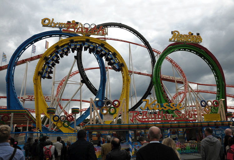 Looping Foto & Bild | kunstfotografie & kultur, bräuche, wiesn Bilder ...