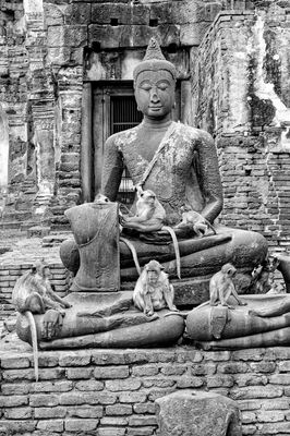 Lopburi - Phra Prang Sam Yot