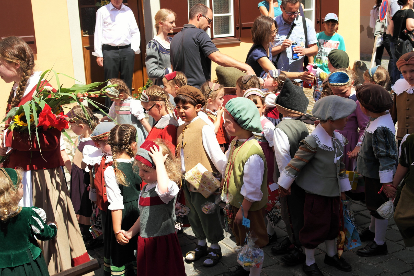 Lorekinderbeschenkung Kinderzeche Dinkelsbühl 2016