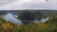 Loreleifelsen mit Rhein