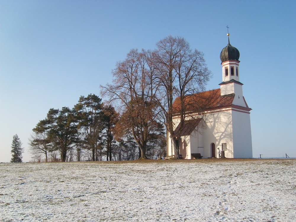 Lorettokapelle an der B12 im Allgäu ist weit hin sichtbar!