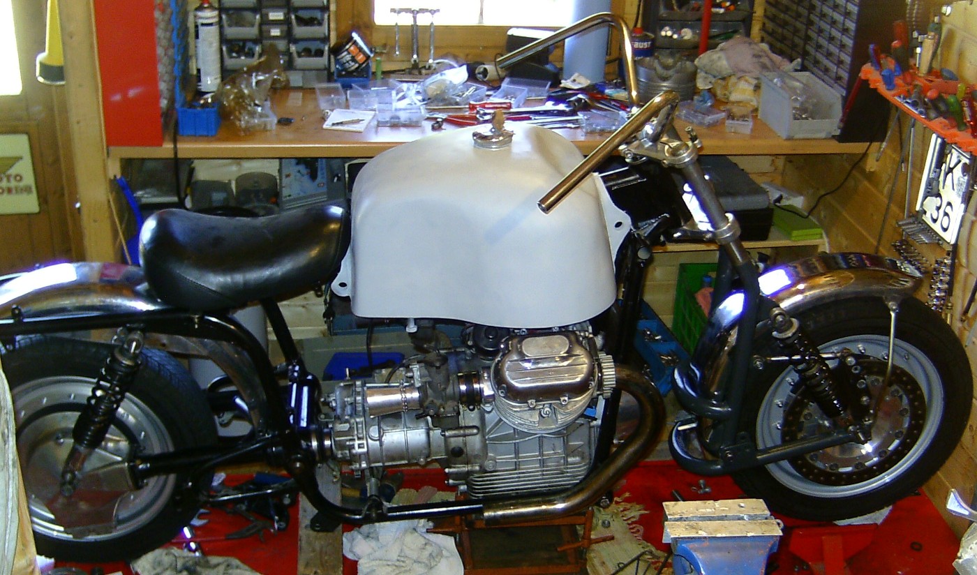 LORQUINI 1000  ( Moto Guzzi )