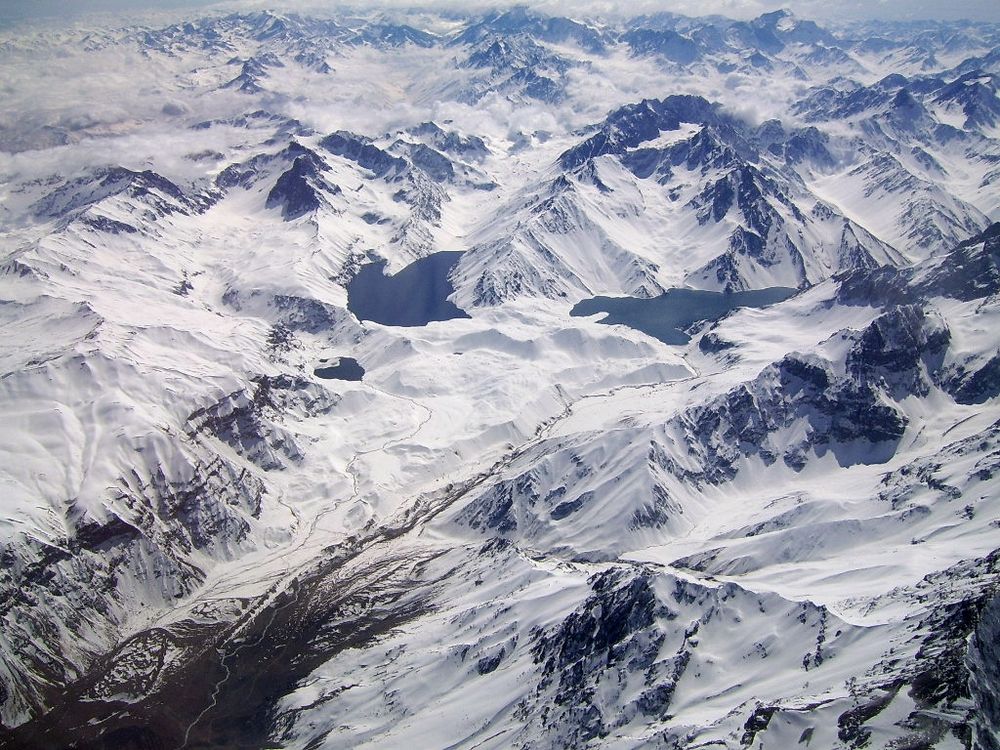 LOS ANDES DESDE EL AVION de Hugo Zadu 