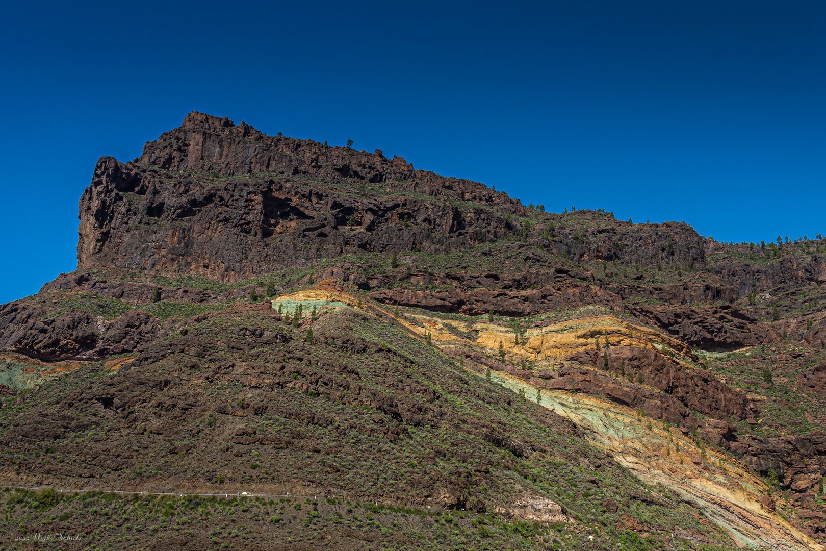 Los Azulejos de Veneguera