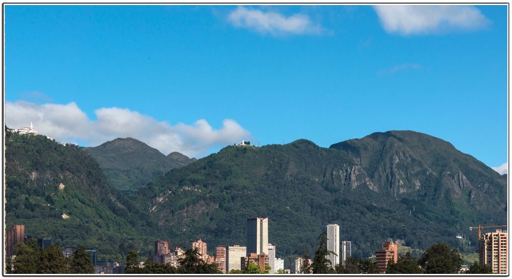 LOS CERROS ORIENTALES DE BOGOTA.