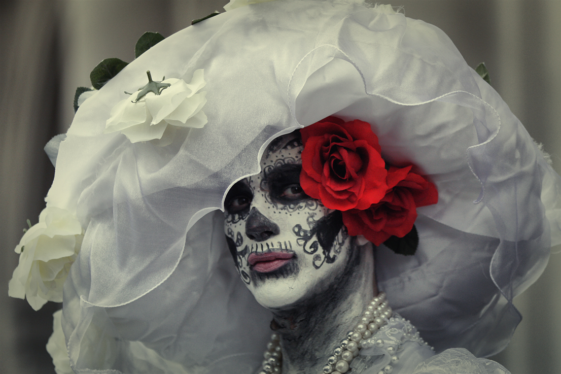 Los Dia de los Muertis