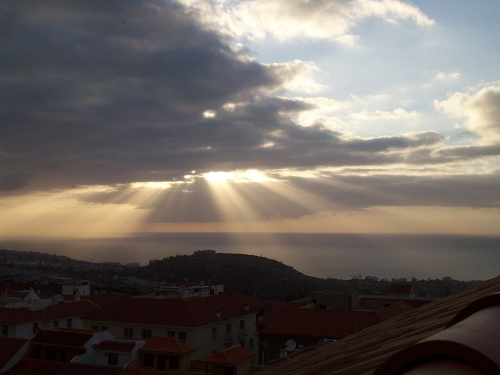 Los focos del cielo