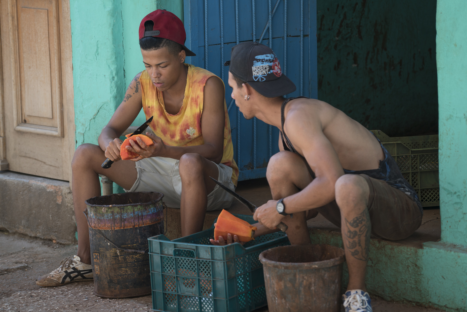 los hombres jóvenes