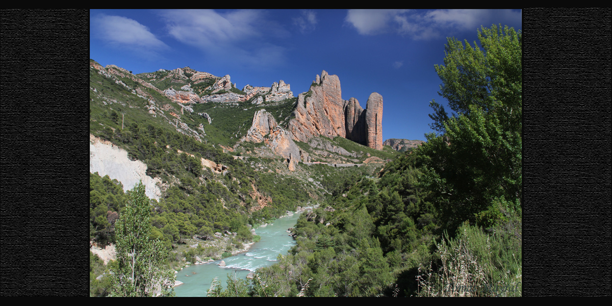 Los Mallos de Riglos