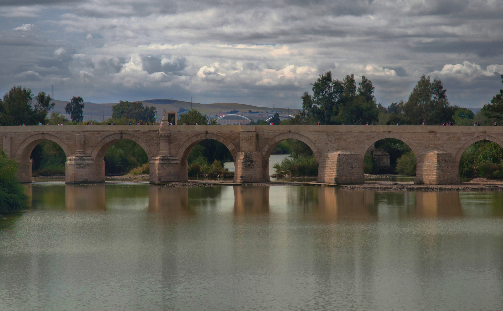 LOS PUENTES