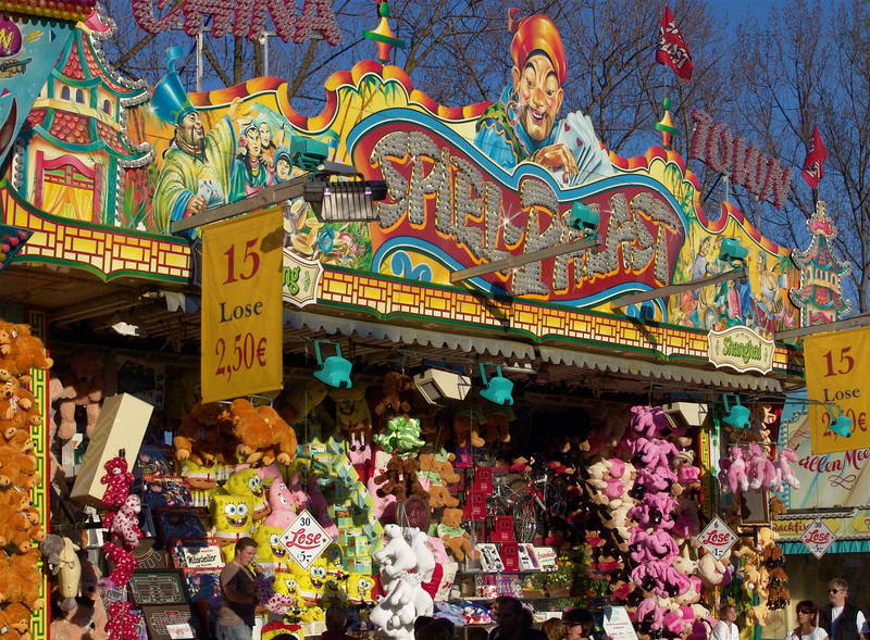 Losbude auf dem Hamburger Dom