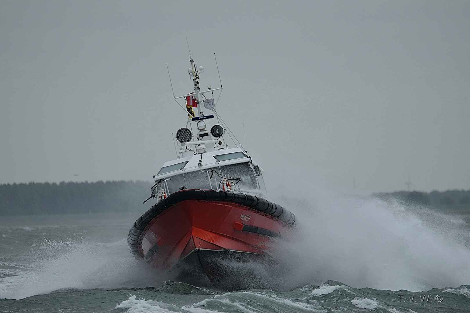 Losenboot im Sturm I