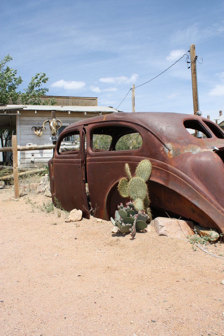 Lost Cars at the gas pump