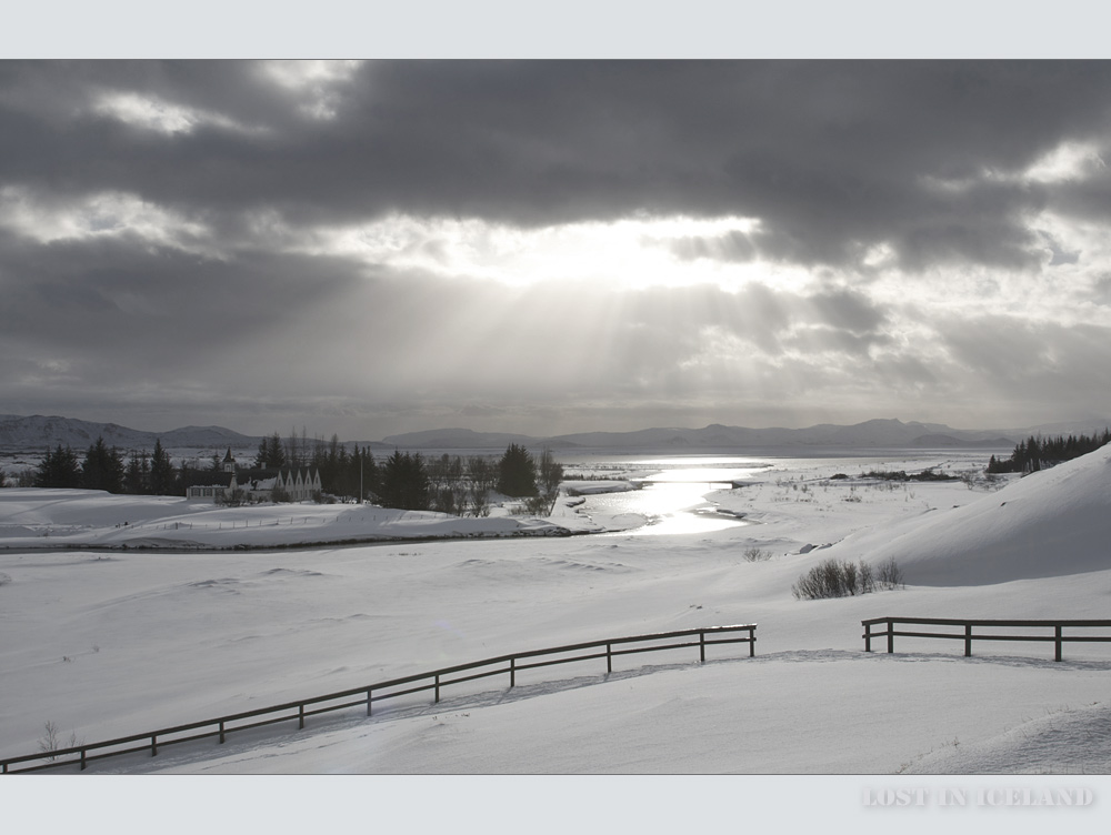 Lost in Iceland / NINE