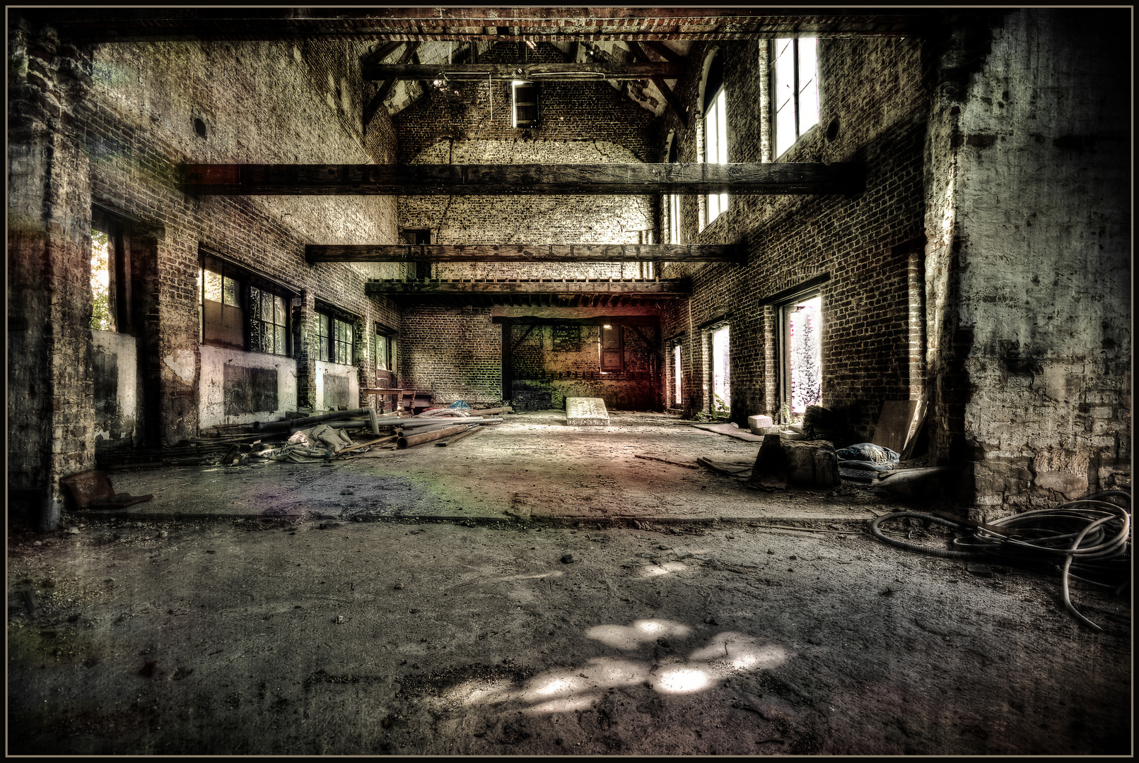 LOST PLACE V