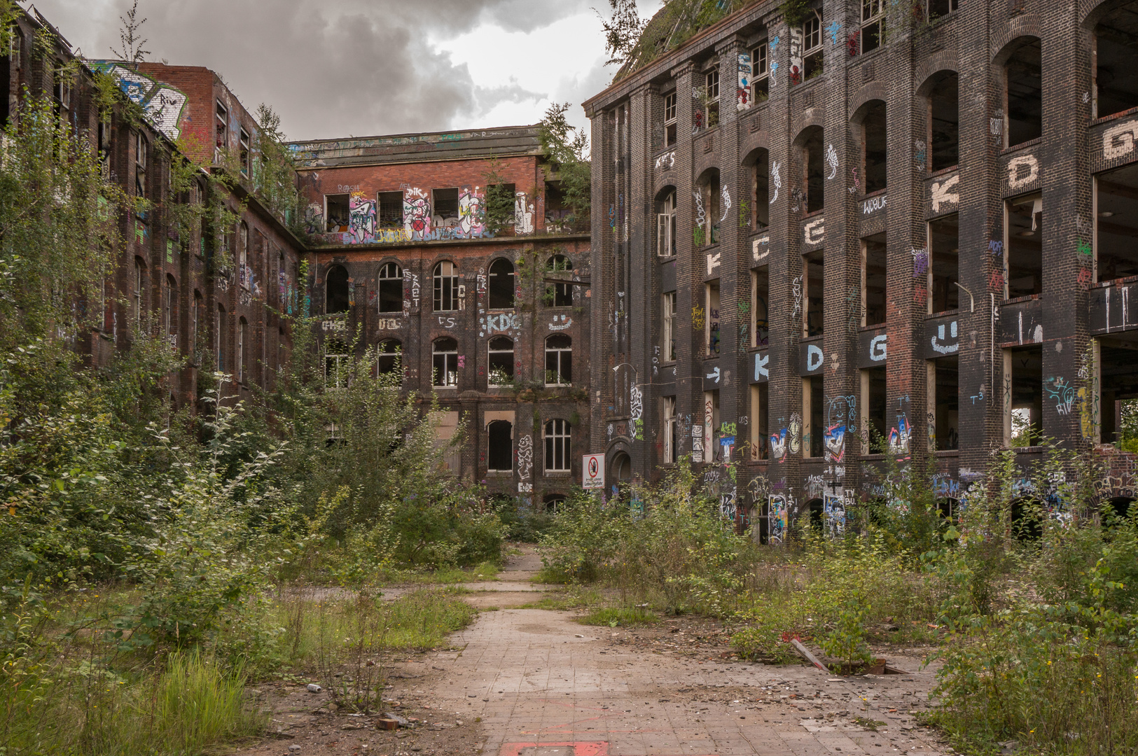 lost places Hannover XI Alte Conti Foto & Bild architektur, lost places, hannover Bilder auf