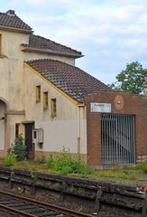 Lost Places: Stillgelegter Bahnsteig - nichts geht mehr!