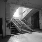 Lost Places - Treppenhaus in verfallener Klinik