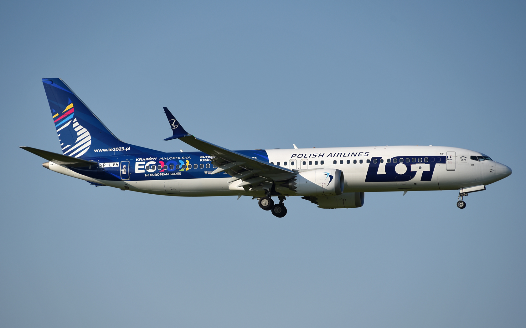 LOT - Polish Airlines Boeing 737-8 MAX SP-LVH 