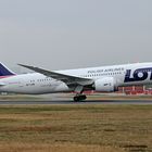 LOT Polish Airlines Boeing 787-8 Dreamliner SP-LRB