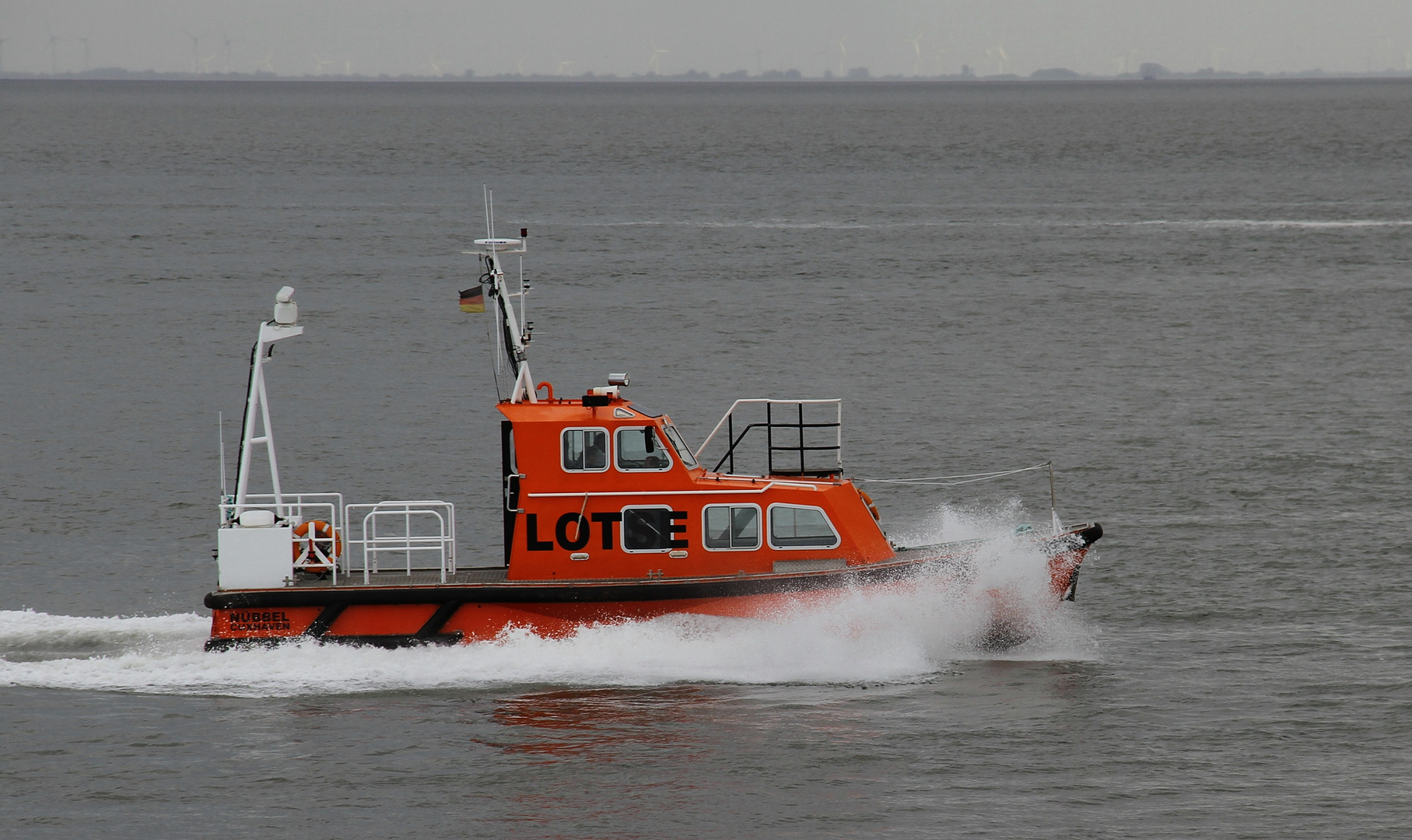 Lotse ... vor Cuxhaven , vom Einsatz zurück