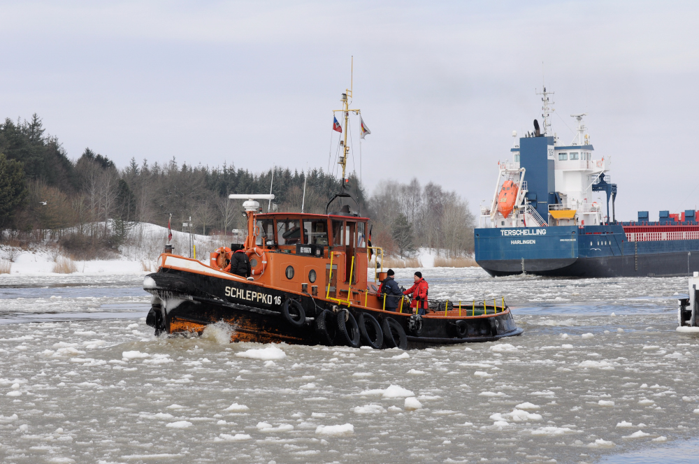 Lotsenboot Im NOK