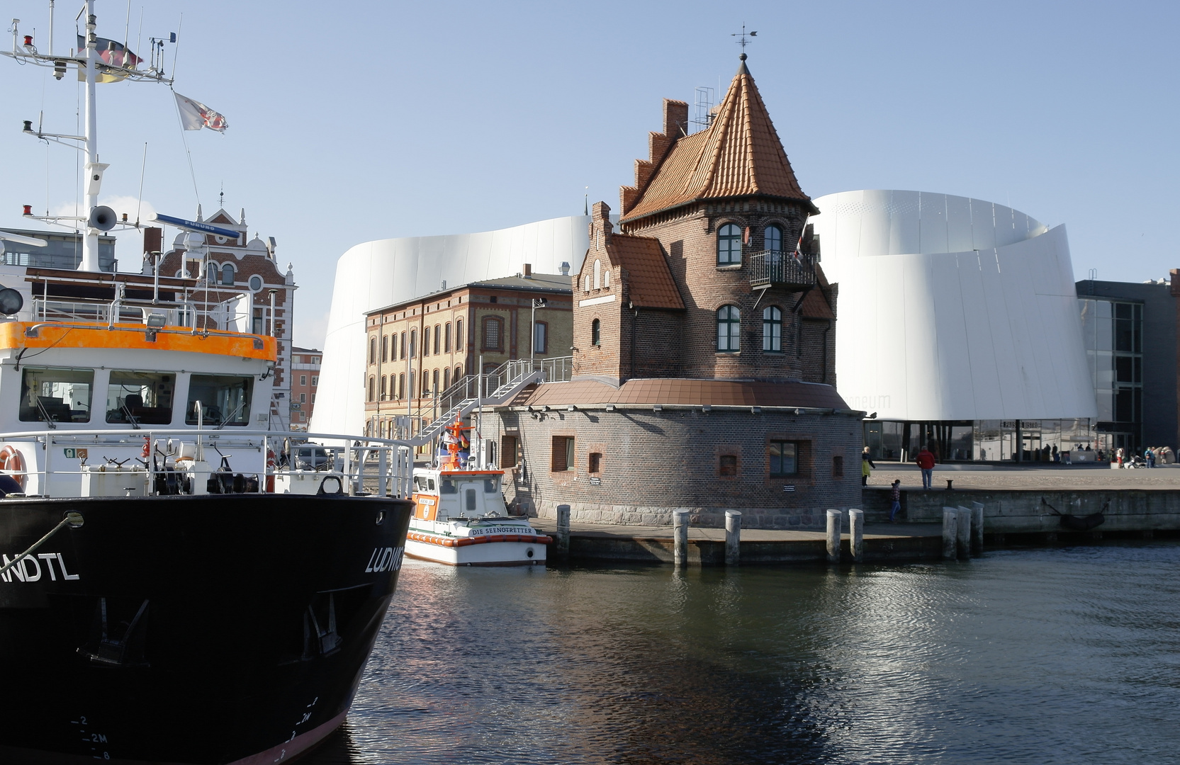 Lotsenhaus und Meeresmuseum Stralsund