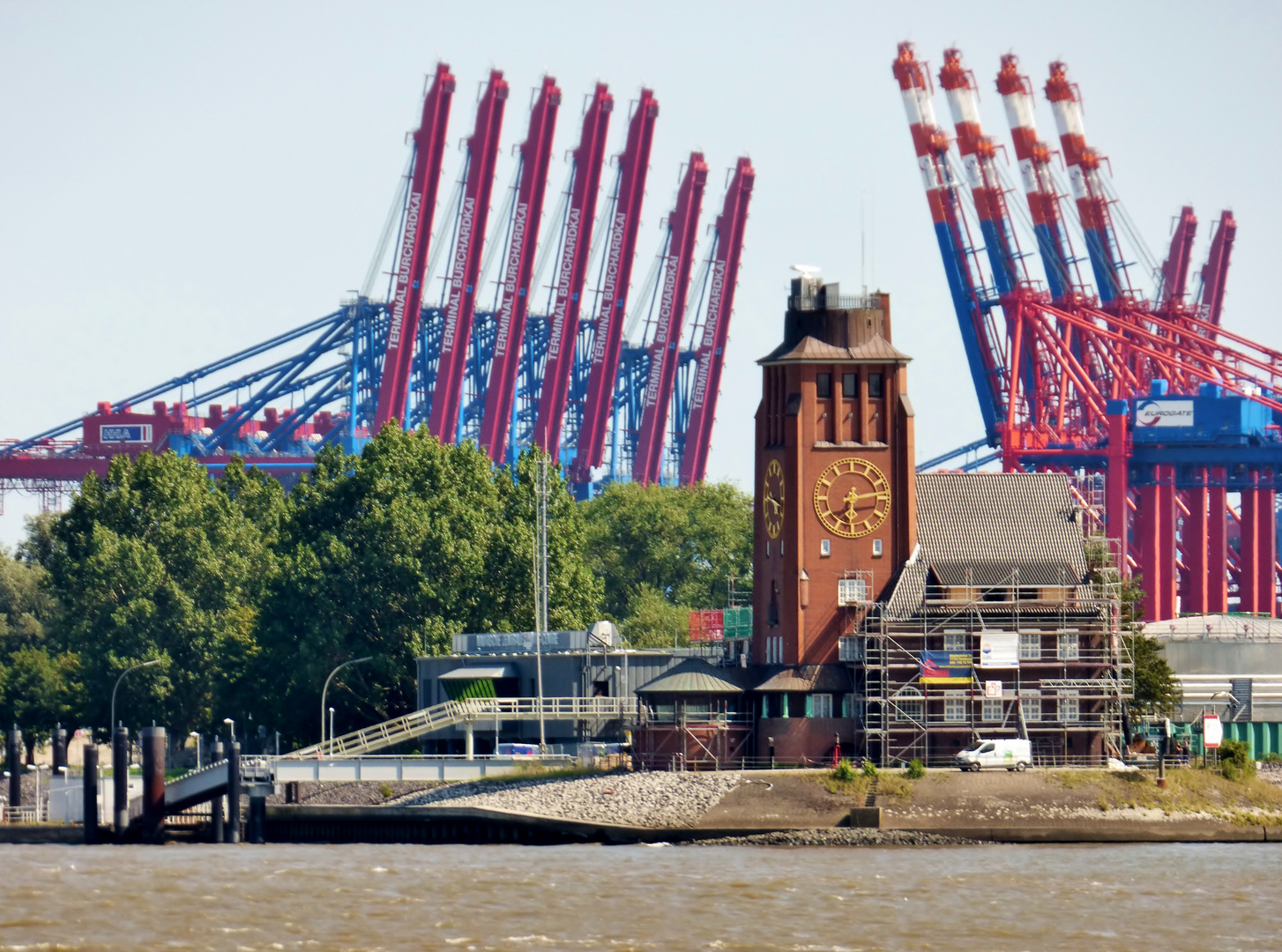 Lotsenstation in Hamburg-Finkenwerder