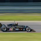 Lotus 77