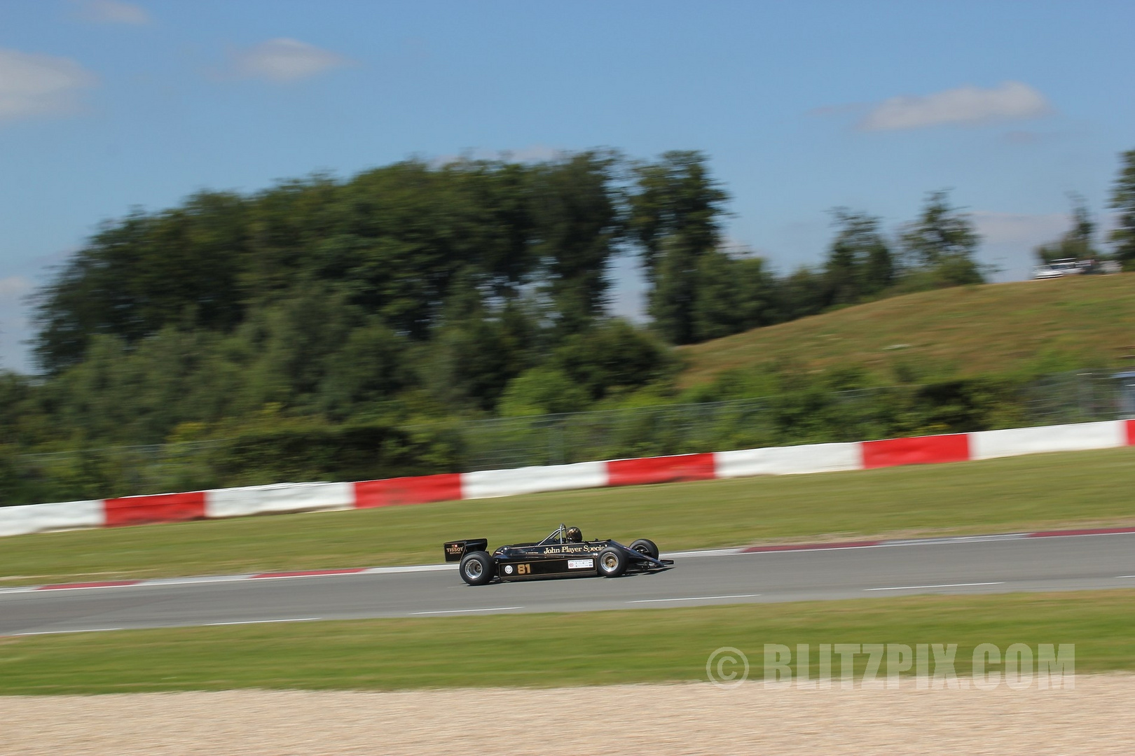 " LOTUS 81 " OGP 2012