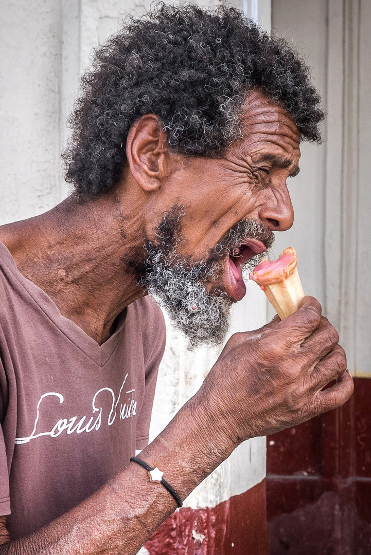 Louis Foto & Bild world, menschen, streetfotografie Bilder auf