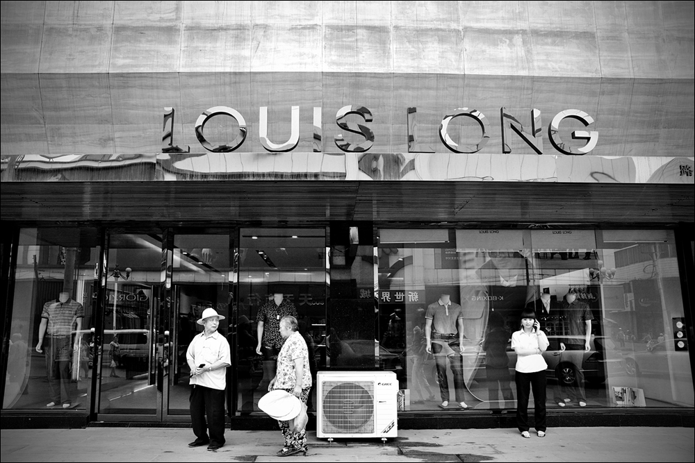 LOUIS LONG